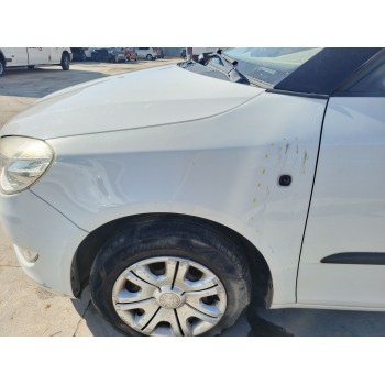 Recambio de aleta delantera izquierda para skoda fabia ii (542) 1.2 referencia OEM IAM 5J0821021A  