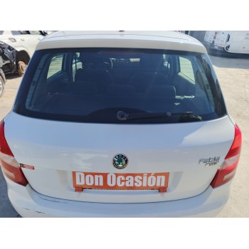 Recambio de porton trasero para skoda fabia ii (542) 1.2 referencia OEM IAM 5J6827025C  