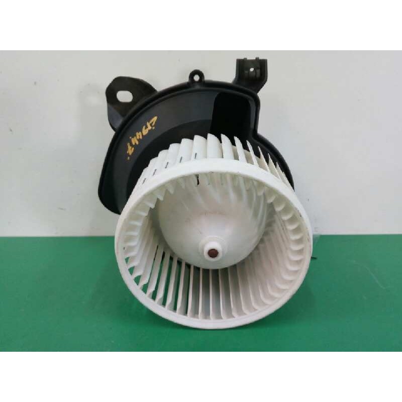 Recambio de motor calefaccion para fiat punto (199_) 1.2 (199axz1a, 199bxz1a) referencia OEM IAM 164230100  