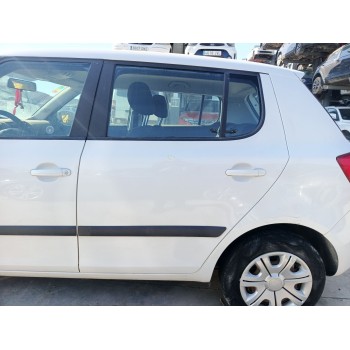 Recambio de puerta trasera izquierda para skoda fabia ii (542) 1.2 referencia OEM IAM 5J6833055  