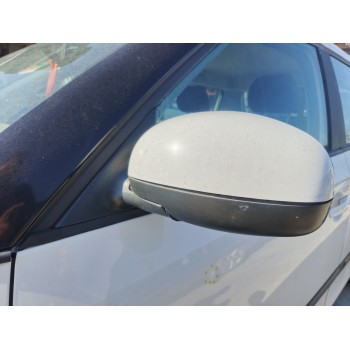 RETROVISOR IZQUIERDO 