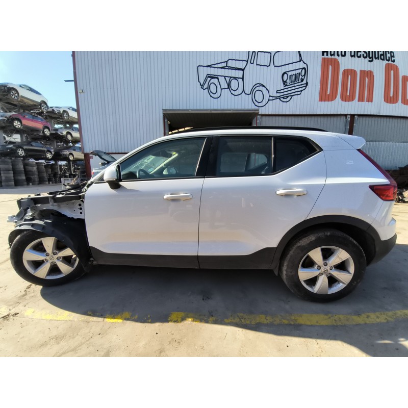 VOLVO XC40 (536) 2018