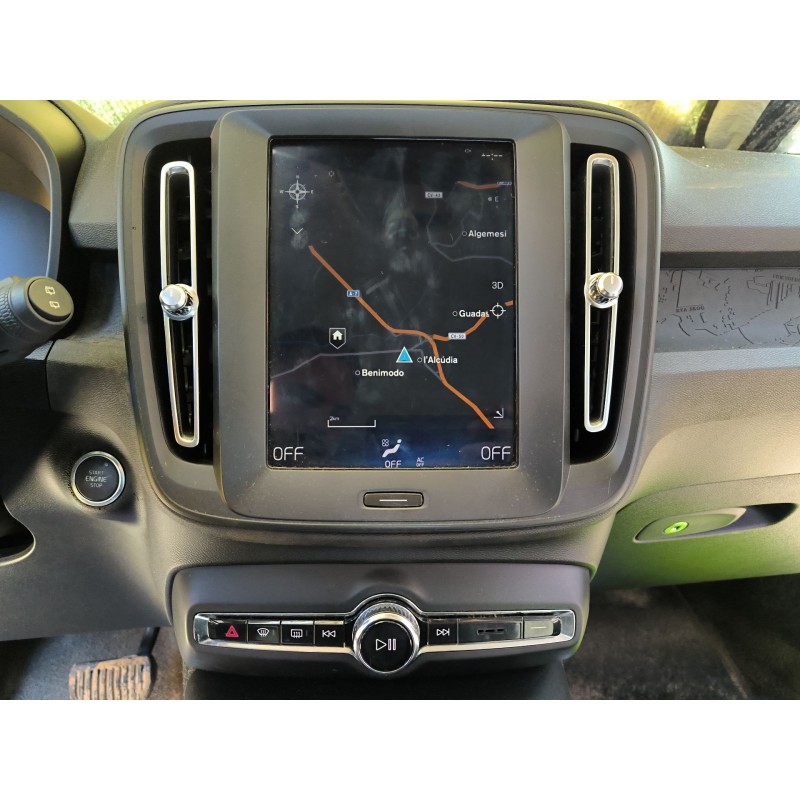 VOLVO XC40 (536) 2018