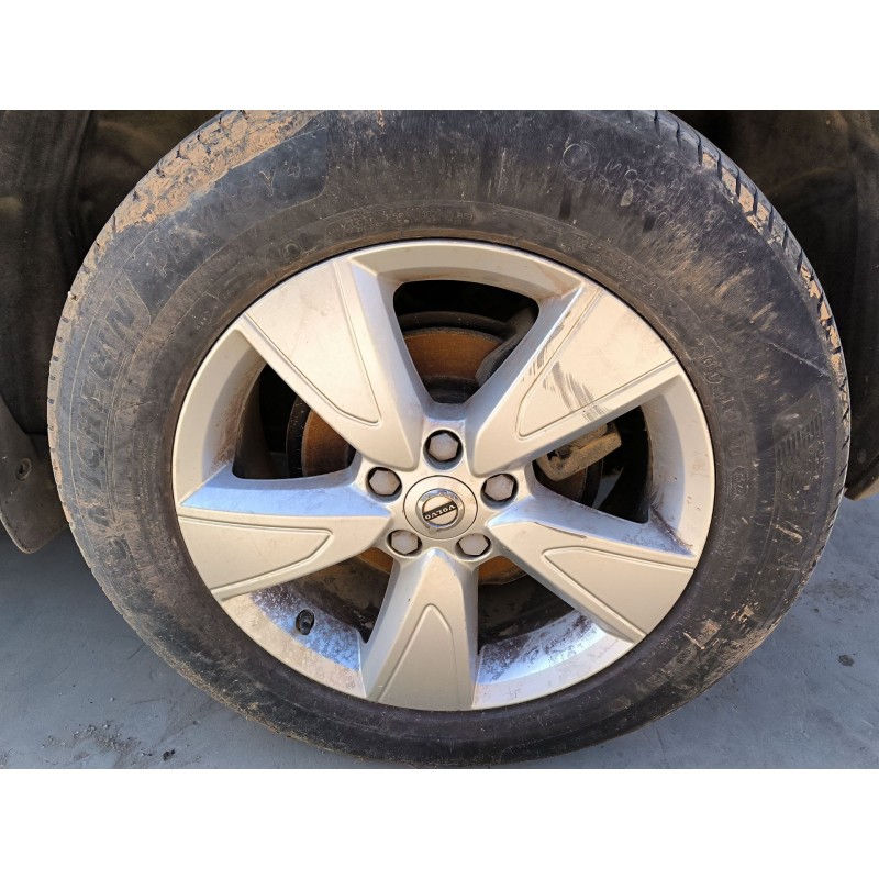 VOLVO XC40 (536) 2018