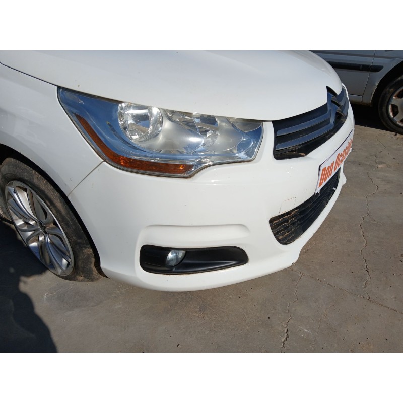 PARAGOLPES DELANTERO