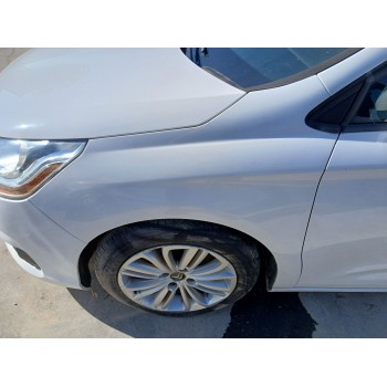 Recambio de aleta delantera izquierda para citroën c4 ii (nc_) 1.6 bluehdi 100 referencia OEM IAM   