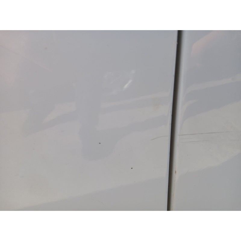 PUERTA DELANTERA IZQUIERDA