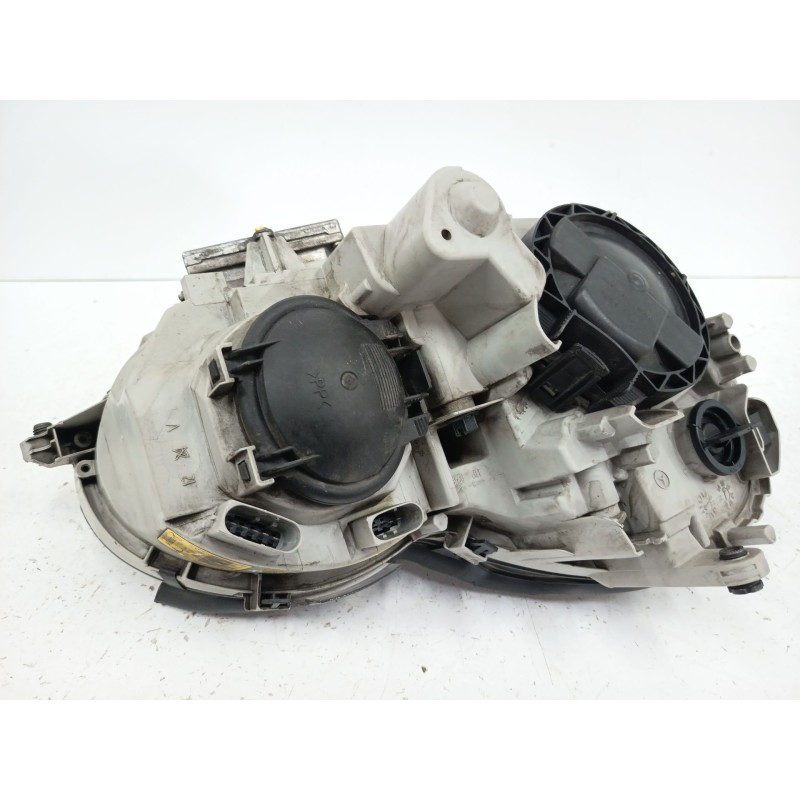 FARO IZQUIERDO 0301166275 1307329088