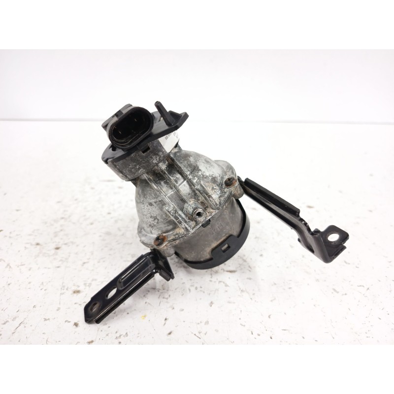 FARO ANTINIEBLA IZQUIERDO