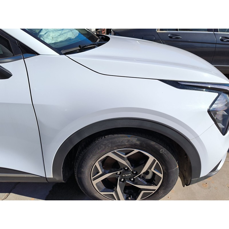 ALETA DELANTERA DERECHA