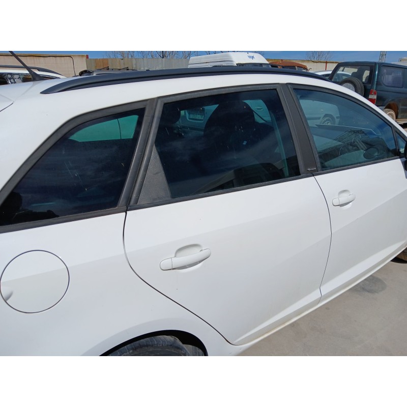 PUERTA TRASERA DERECHA