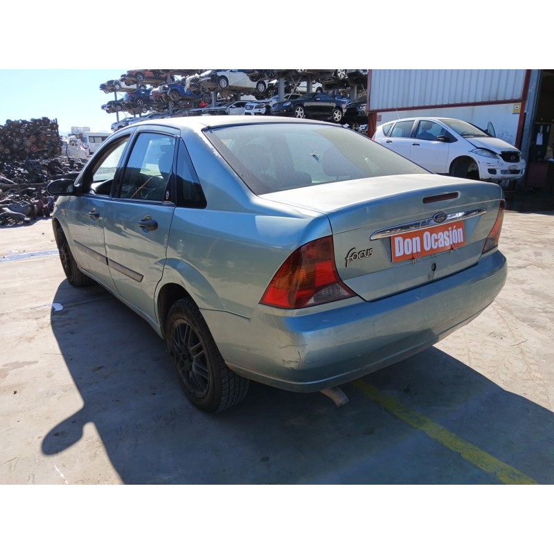 FORD FOCUS I Sedán (DFW) 2000