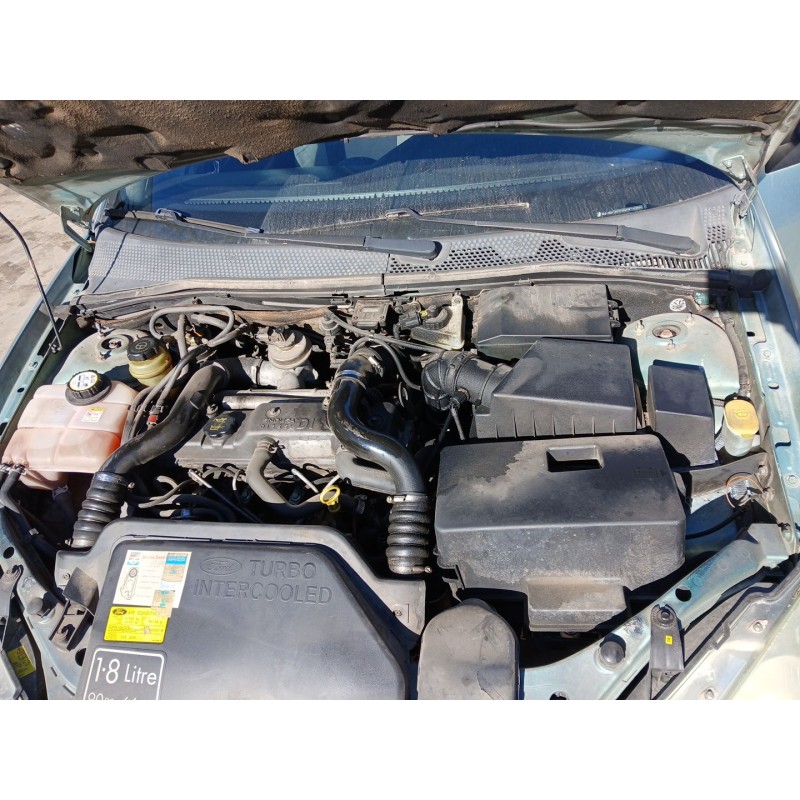 FORD FOCUS I Sedán (DFW) 2000