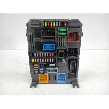 Recambio de caja reles / fusibles para opel corsa f (p2jo) 1.2 (68) referencia OEM IAM 9855665280  