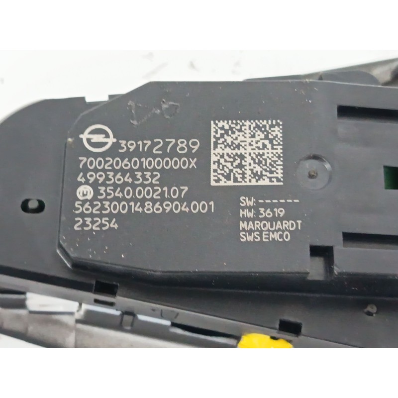 MANDO VOLANTE LADO DERECHO