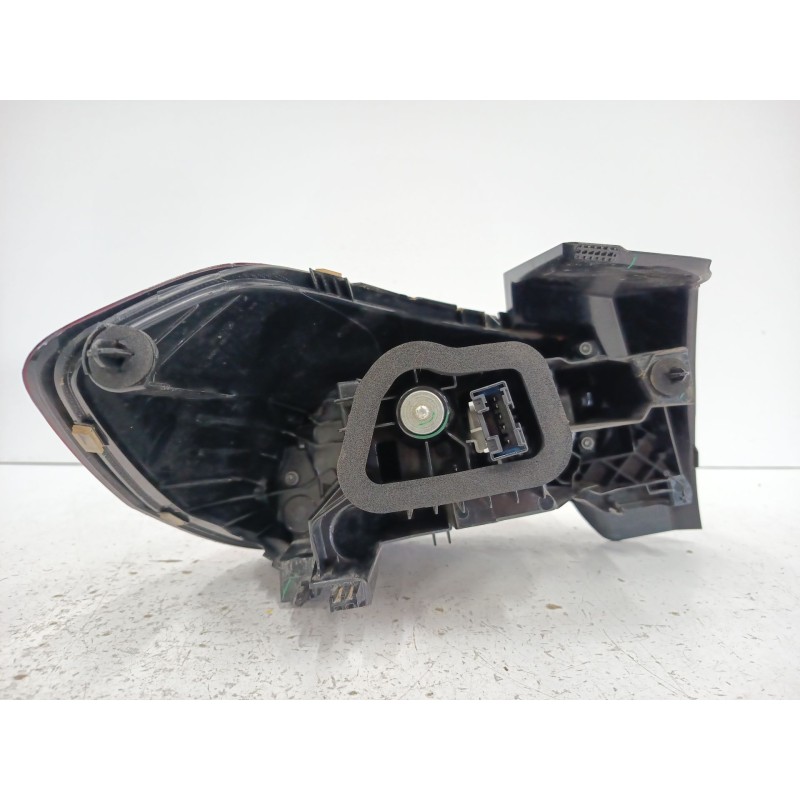 PILOTO TRASERO DERECHO