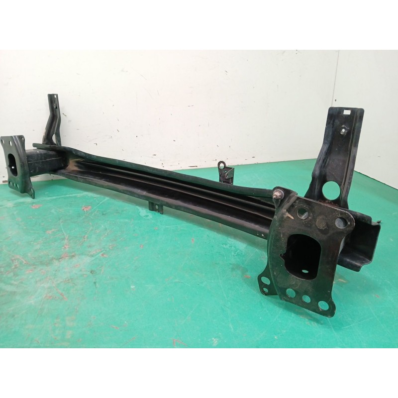 REFUERZO PARAGOLPES DELANTERO