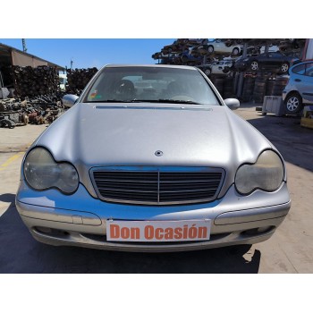 mercedes-benz clase c (w203) del año 2003