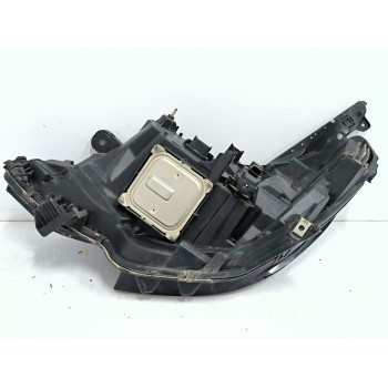 Recambio de faro derecho para renault clio v (b7_) tce 90 (b7mt) referencia OEM IAM 260109379R  