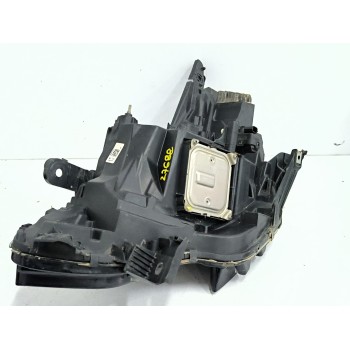 Recambio de faro derecho para renault clio v (b7_) tce 90 (b7mt) referencia OEM IAM 260109379R  