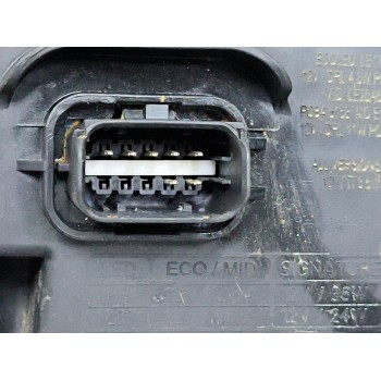 Recambio de faro derecho para renault clio v (b7_) tce 90 (b7mt) referencia OEM IAM 260109379R  