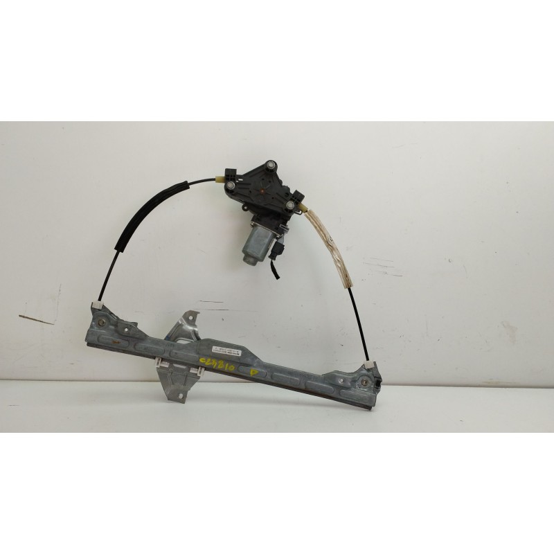 Recambio de elevalunas delantero derecho para peugeot 301 1.6 vti 115 cambio manual 5 velocidades referencia OEM IAM  JUEGO 