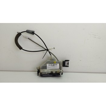 Recambio de cerradura puerta delantera derecha para peugeot 301 1.6 vti 115 cambio manual 5 velocidades referencia OEM IAM   