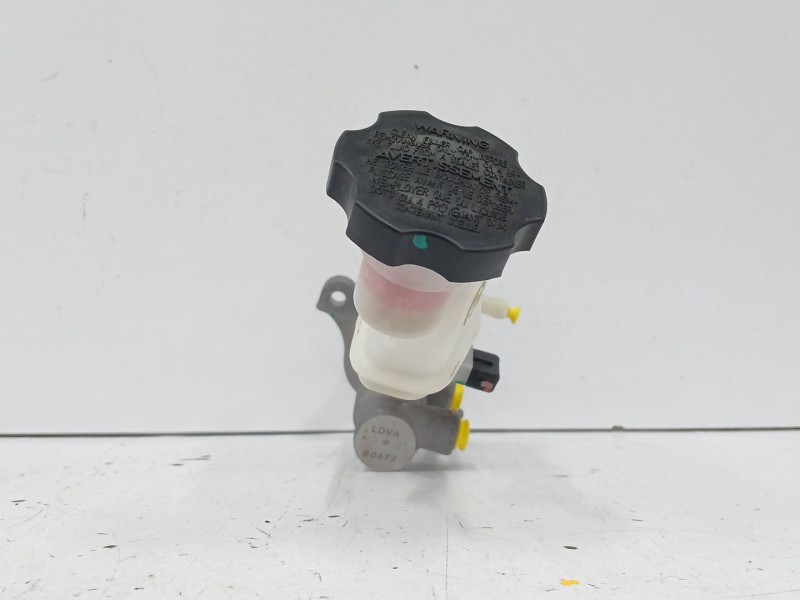 Recambio de bomba freno para hyundai i20 1.2 16v cat referencia OEM IAM 58510C8200  