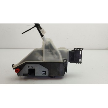 Recambio de cerradura puerta trasera izquierda para peugeot 301 1.6 vti 115 cambio manual 5 velocidades referencia OEM IAM   