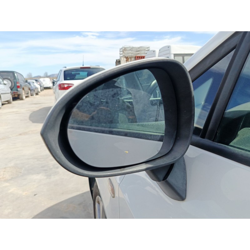RETROVISOR IZQUIERDO