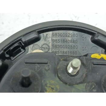 Recambio de maneta exterior porton para opel corsa f (p2jo) 1.2 (68) referencia OEM IAM 9830092980 9851840880 9830092880