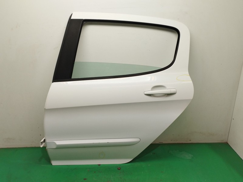 Recambio de puerta trasera izquierda para peugeot 308 i (4a_, 4c_) 1.6 hdi referencia OEM IAM   
