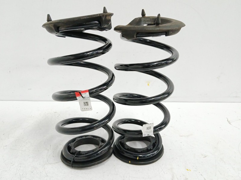Recambio de muelle amortiguacion para tesla model 3 (5yj3) ev referencia OEM IAM 104447201E  