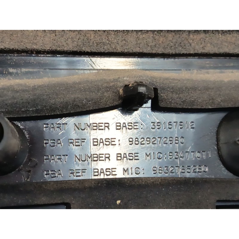 ALERON TRASERO 9832785280