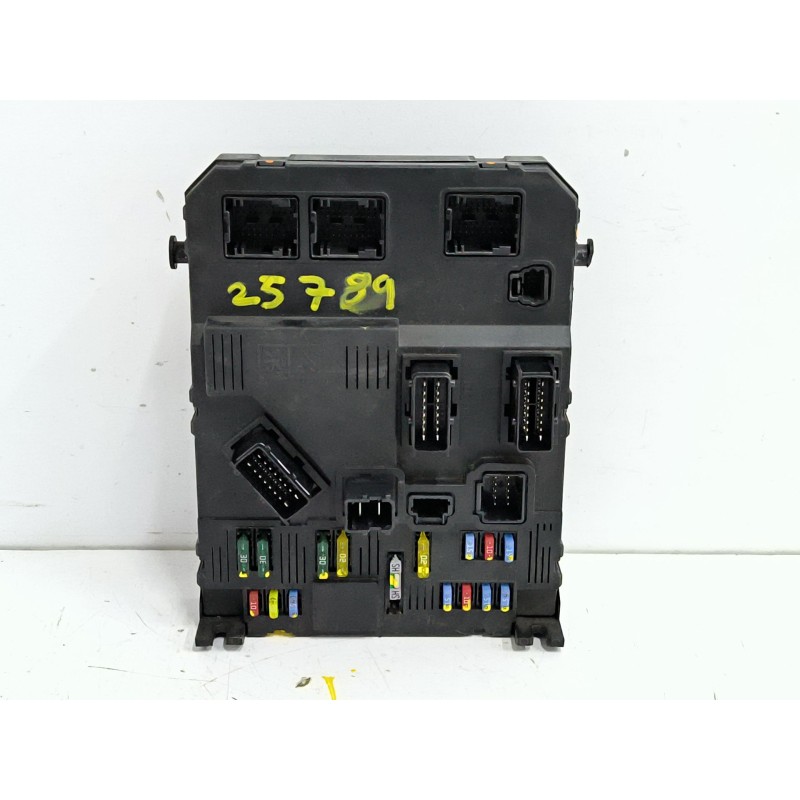 Recambio de caja reles / fusibles para peugeot 407 (6d_) 2.2 (6d3fze, 6d3fzh) referencia OEM IAM 9655708380  