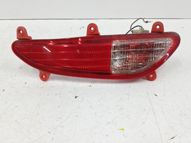 Recambio de piloto trasero izquierdo interior para hyundai i20 1.2 16v cat referencia OEM IAM 92405C8000  