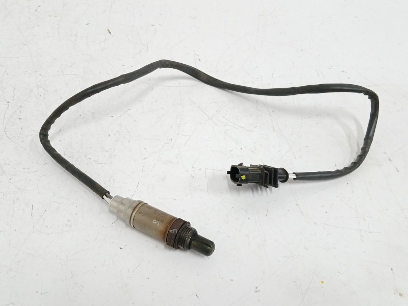 Recambio de sonda lambda para opel corsa c 1.4 16v referencia OEM IAM F00HL00452  
