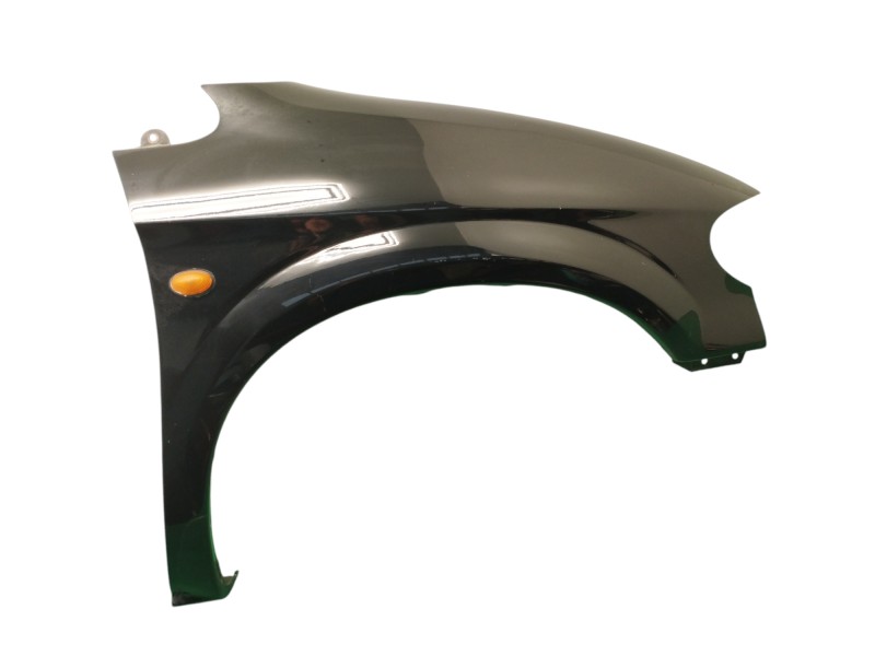 Recambio de aleta delantera derecha para chrysler voyager (rg) 2.8 crd cat referencia OEM IAM Recambio de aleta delantera derecha para chrysler voyager (rg) 2.8 crd cat referencia OEM IAM