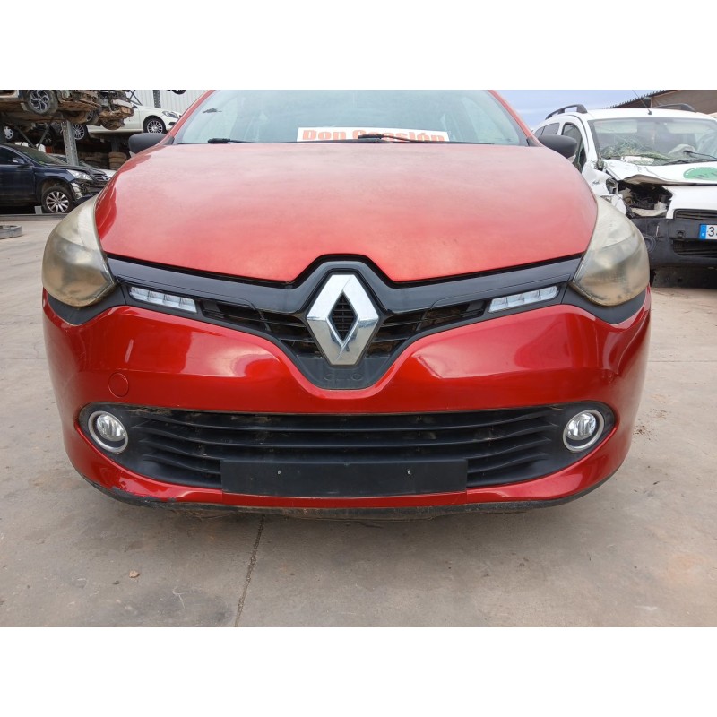 Recambio de paragolpes delantero para renault clio iv (bh_) 1.2 16v referencia OEM IAM   