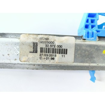 Recambio de elevalunas trasero izquierdo para lancia ypsilon (312_) 1.2 (312.pxa1a, 312.yxa1a) referencia OEM IAM 52025000  