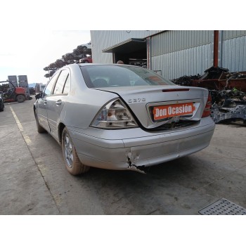 mercedes-benz clase c (w203) del año 2002