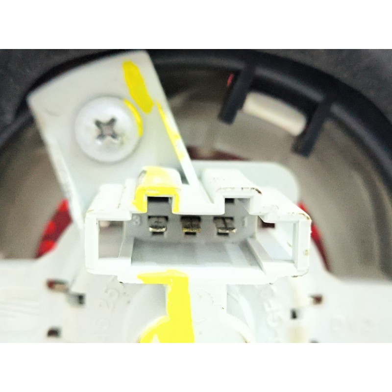 PILOTO TRASERO DERECHO 5P0945112