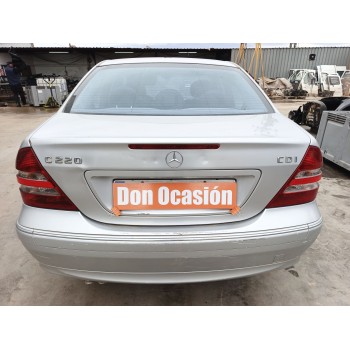 mercedes-benz clase c (w203) del año 2004