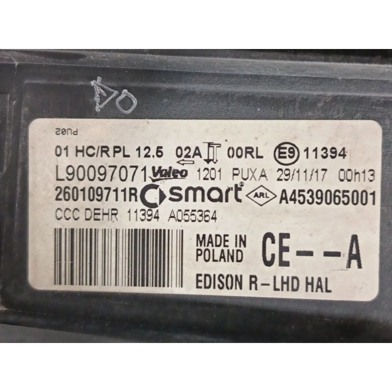 FARO DERECHO SIN MODULO LED A4539065001