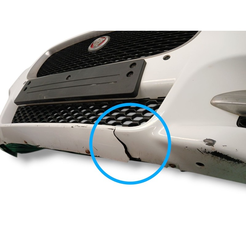 PARAGOLPES DELANTERO