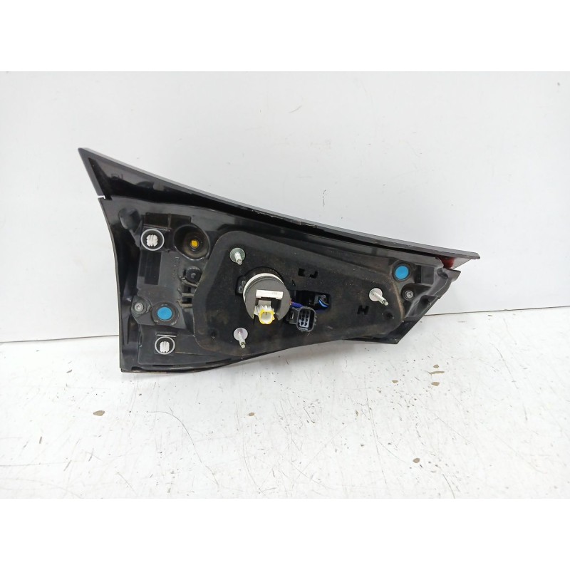 PILOTO TRASERO DERECHO INTERIOR