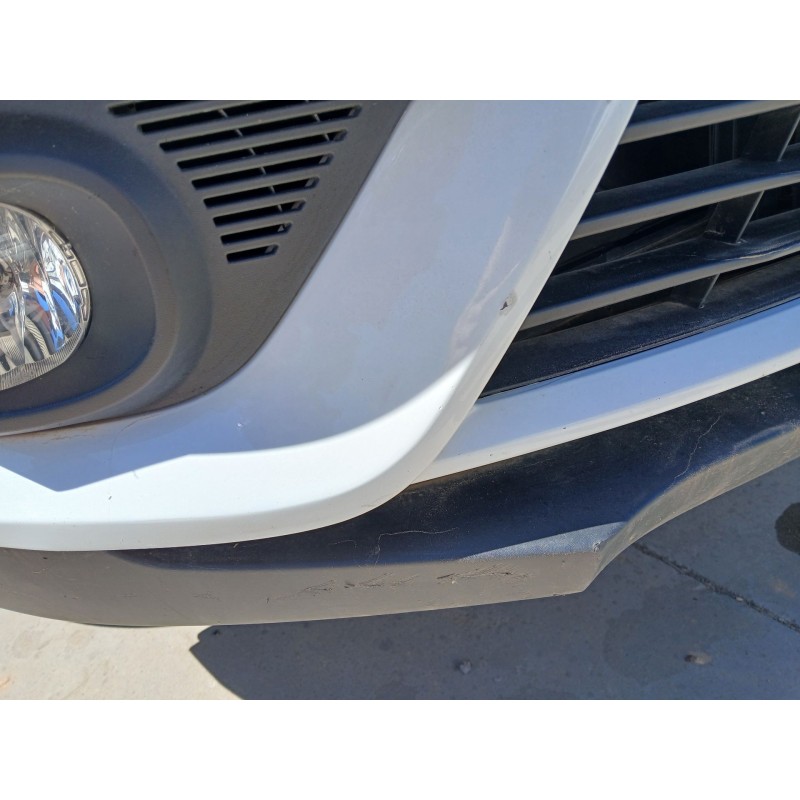 PARAGOLPES DELANTERO 622561964R 623828473R