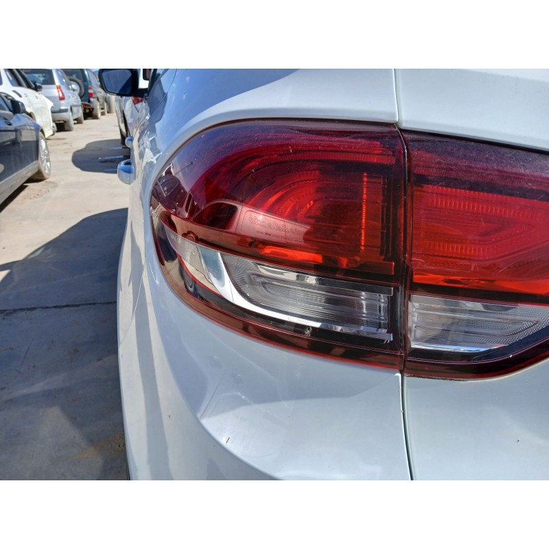 Recambio de piloto trasero izquierdo para renault scénic iv (j9_) 1.2 tce 130 referencia OEM IAM 265550644R  