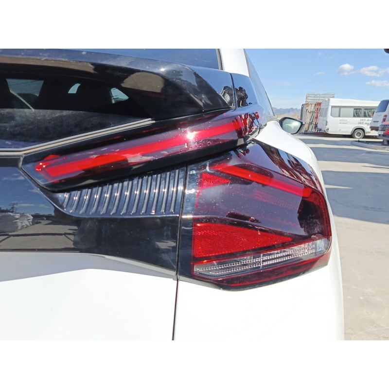 PILOTO TRASERO DERECHO