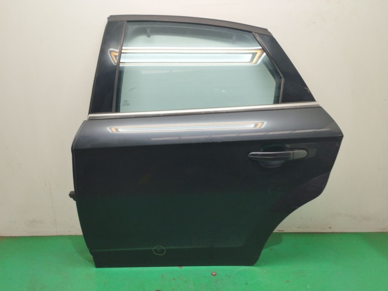 Recambio de puerta trasera izquierda para ford mondeo iv (ba7) 2.0 tdci referencia OEM IAM   